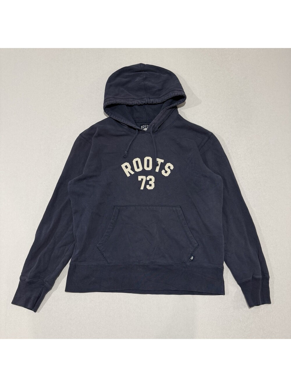 Vintage Roots 73 Big Logo Hoodie Size Small Women’s